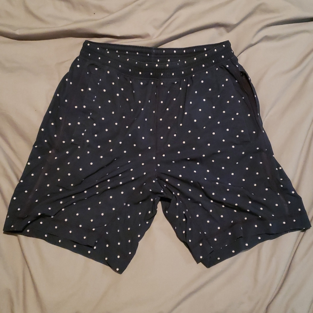 Lululemon pace breaker shorts